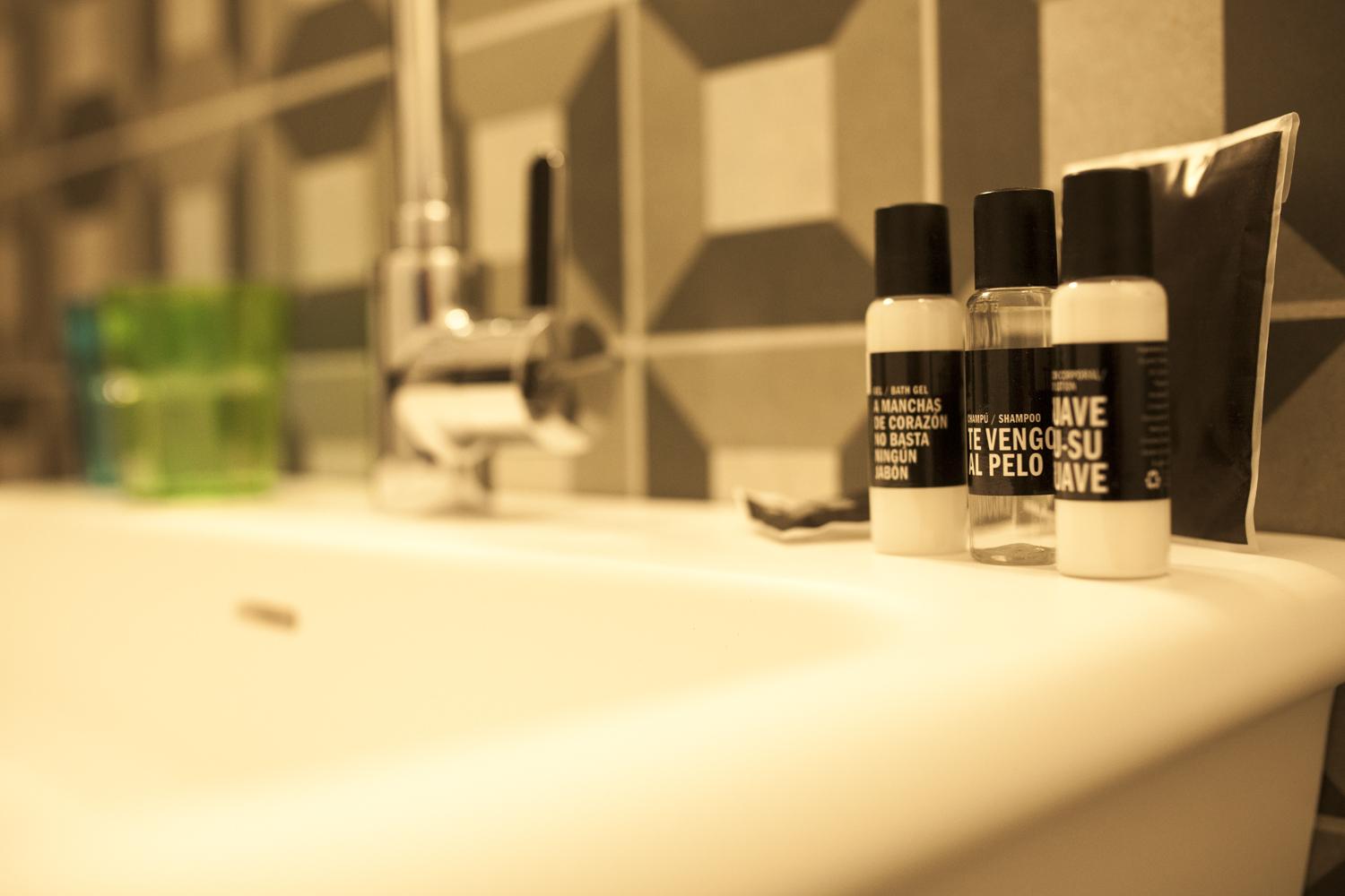One Shot Recoletos Hotel มาดริด ภายนอก รูปภาพ
