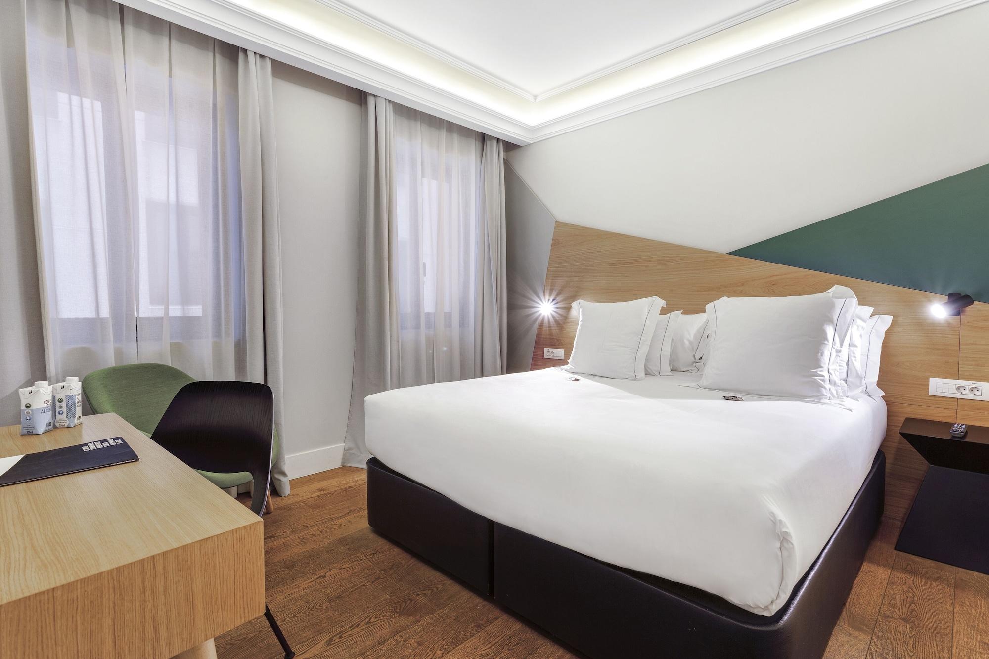 One Shot Recoletos Hotel มาดริด ภายนอก รูปภาพ