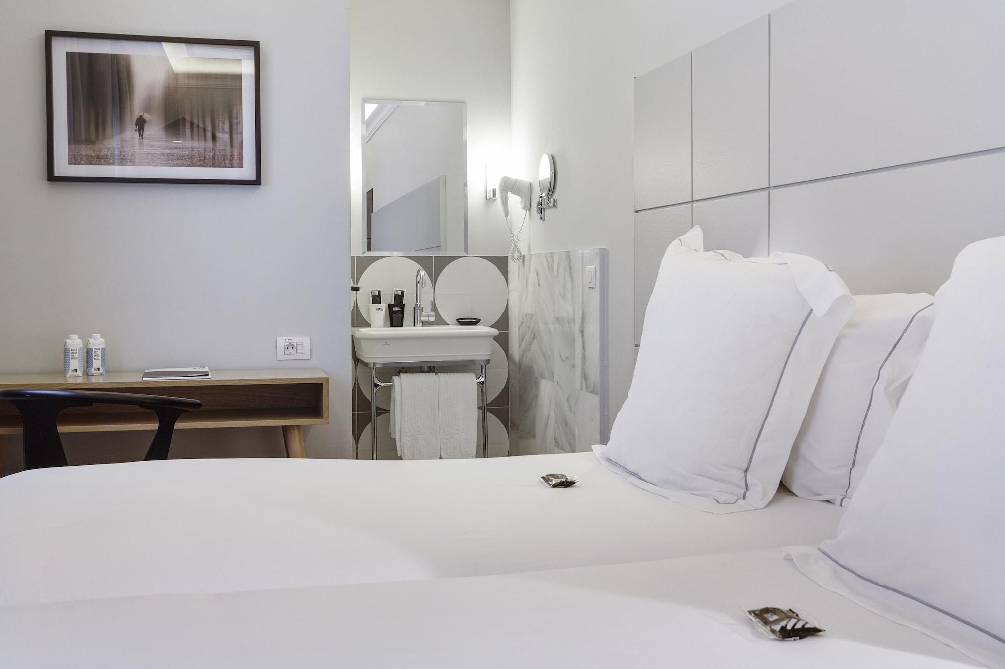 One Shot Recoletos Hotel มาดริด ภายนอก รูปภาพ