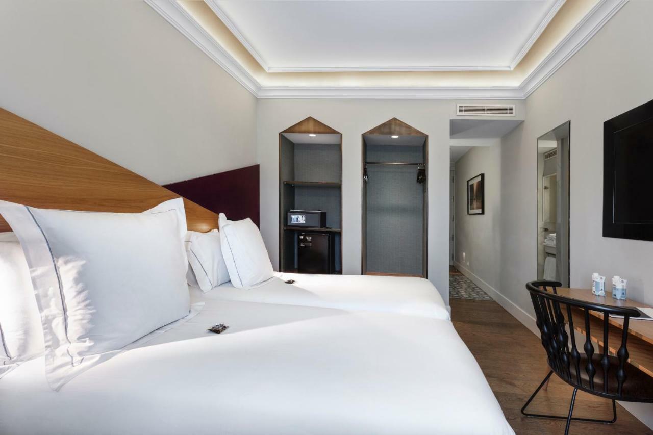 One Shot Recoletos Hotel มาดริด ภายนอก รูปภาพ